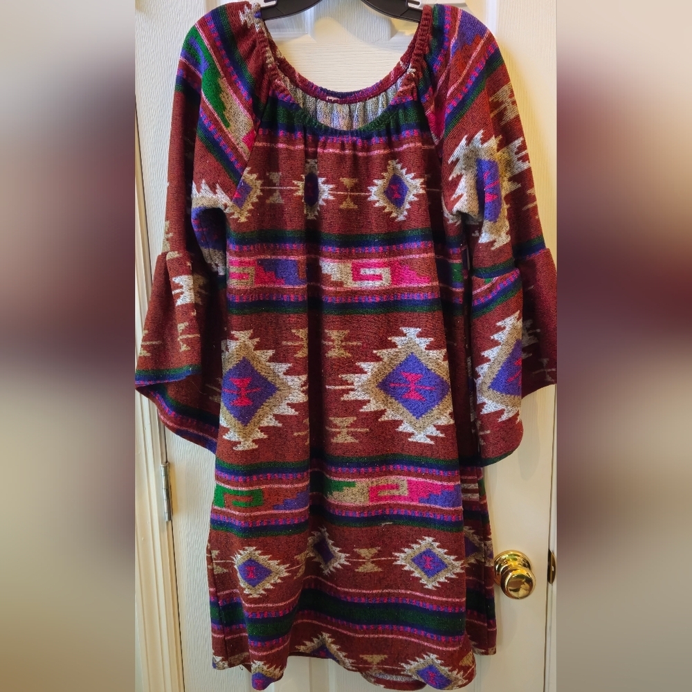 Vintage Multicolor Aztec/Geometric Pattern Midi Dress w/Trumpet Sleeves Size M-L